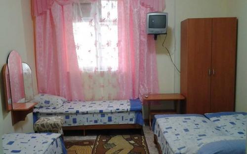 4-местный Стандарт, Частный дом с комнатами для гостей на Ангарском 5, Витязево